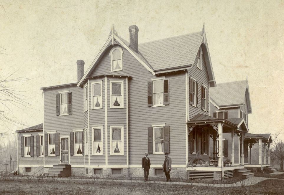 rivertonhome